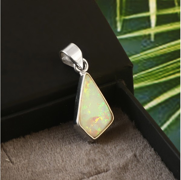 Australian Crystal Opal Pendant in 925 Sterling Silver #LXJ029