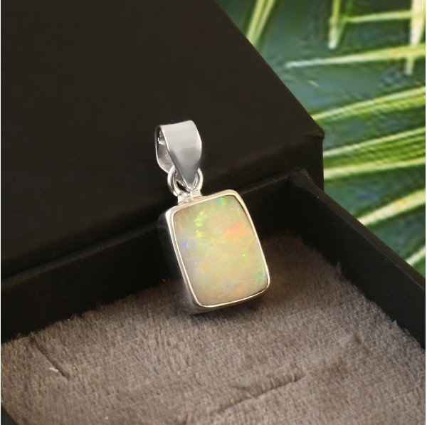 Australian Crystal Opal Pendant in 925 Sterling Silver #LXJ031